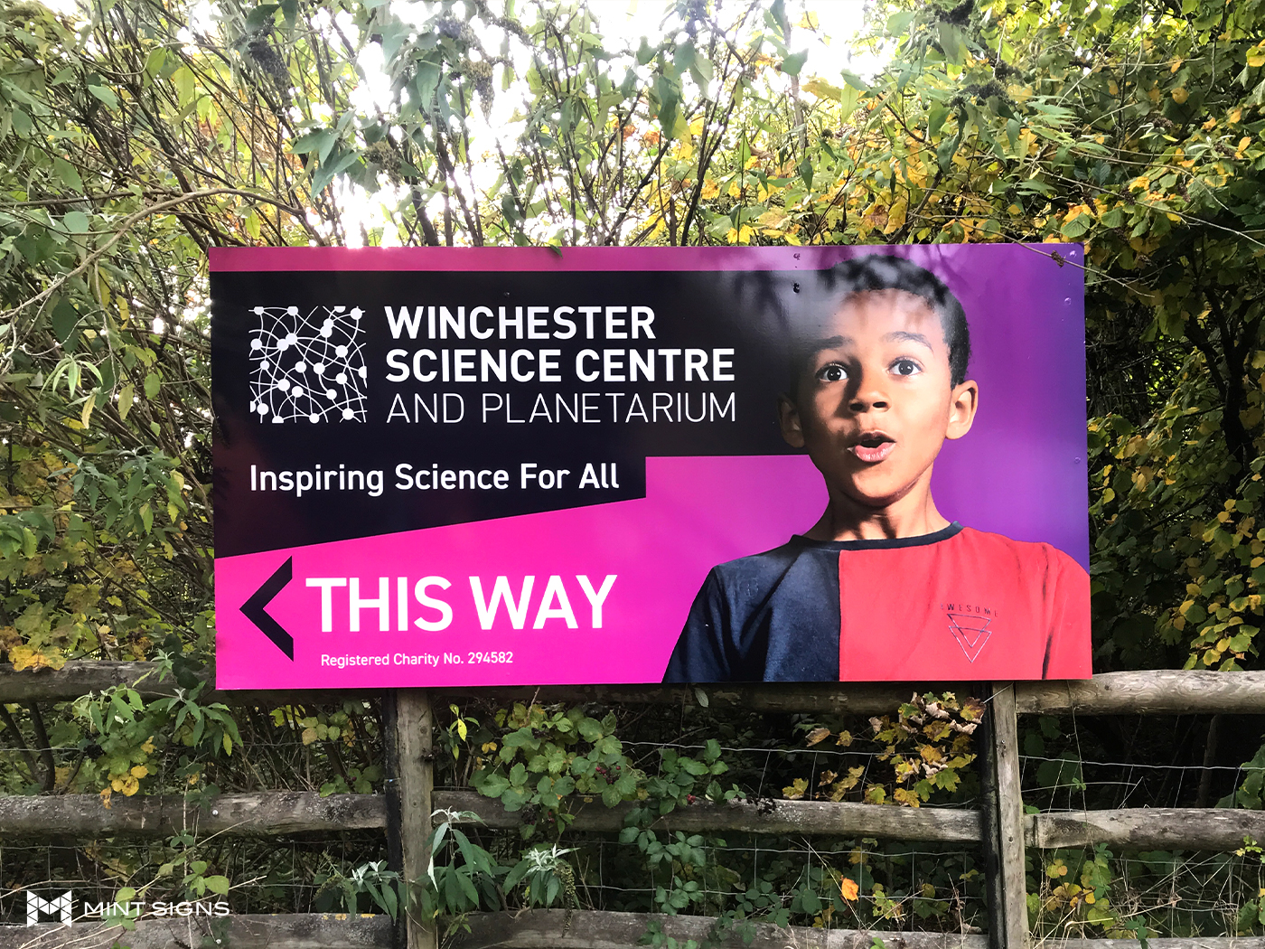 Winch Science Planetarium-exterior-direction-sign